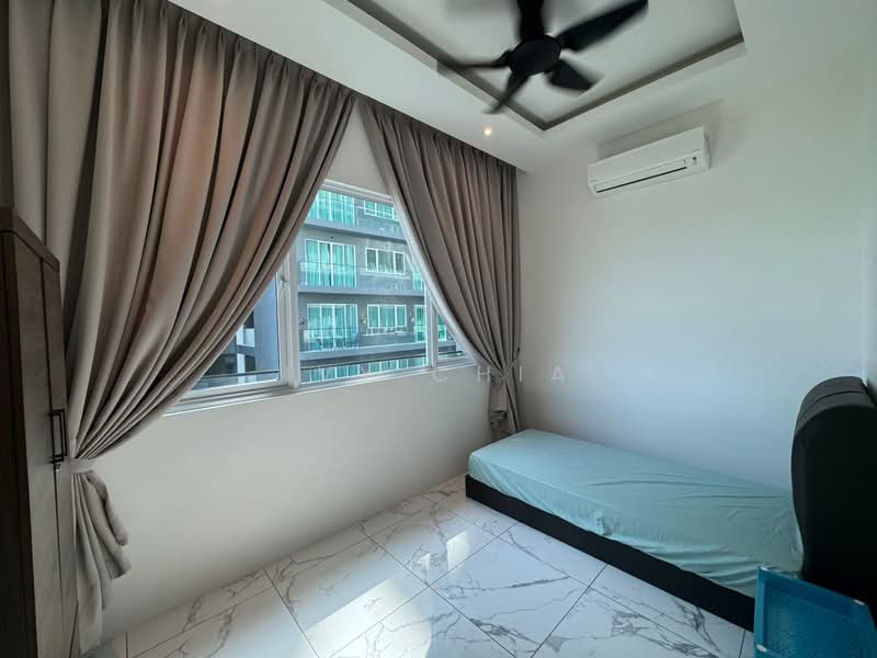 Condominium for Rent at QuayWest Residence - Ivy Chia - Bedroom - PropertyGuru.com.my