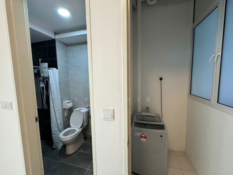 Condominium for Rent at QuayWest Residence - Ivy Chia - Bathroom - PropertyGuru.com.my