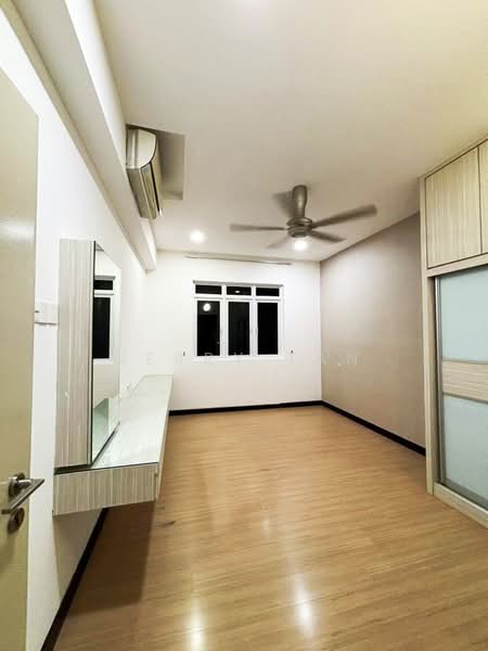 Kondominium untuk Disewa di Vertiq - Jerry Tan - Bedroom - PropertyGuru.com.my