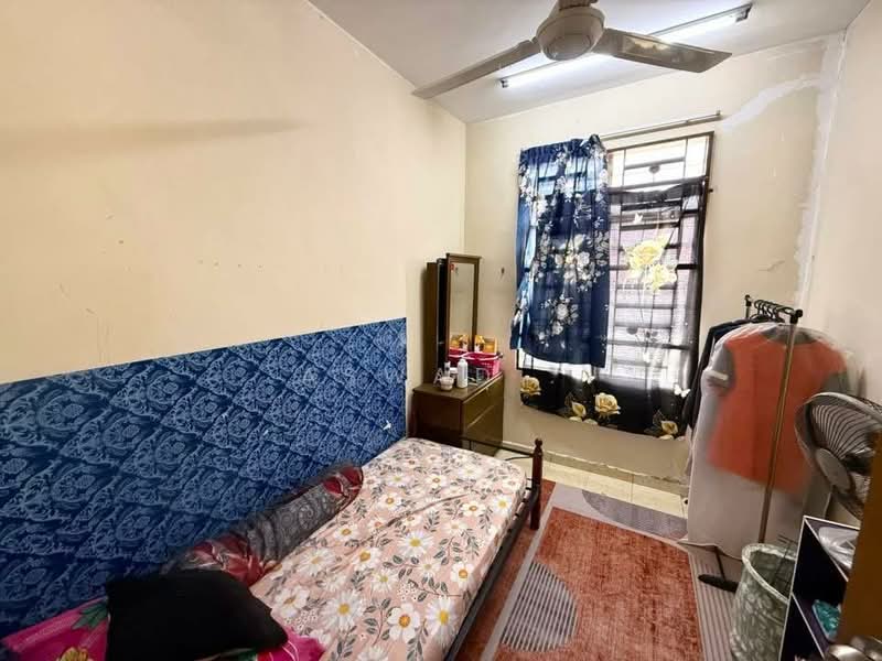 Rumah Teres 1 Tingkat untuk Dijual di Kulim Utama Fasa 2 (Kulim) - Aswad . - Bedroom - PropertyGuru.com.my