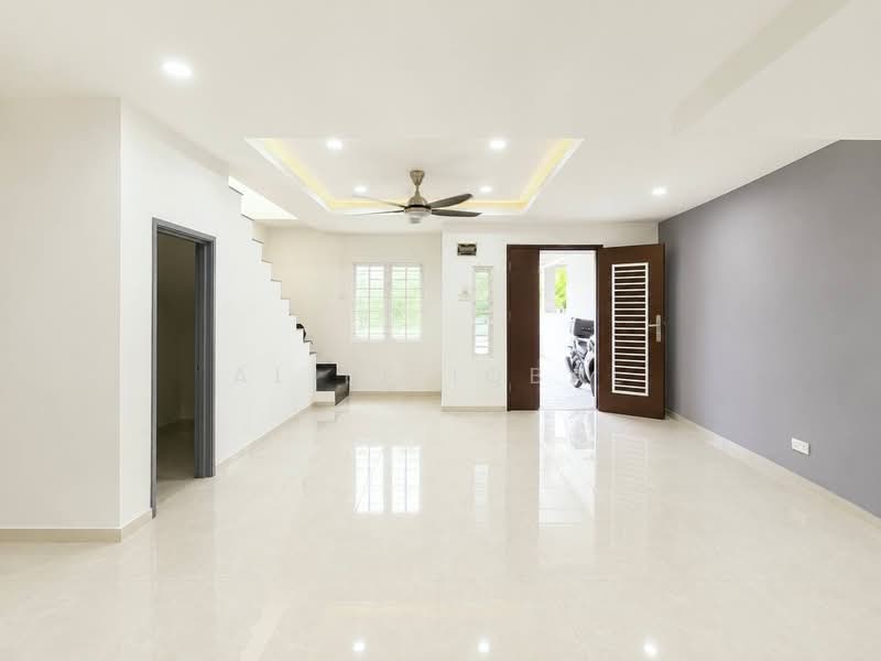 2-storey Terraced House for Sale in Bandar Puncak Alam (Puncak Alam) - Aliff Iqbal - PropertyGuru.com.my