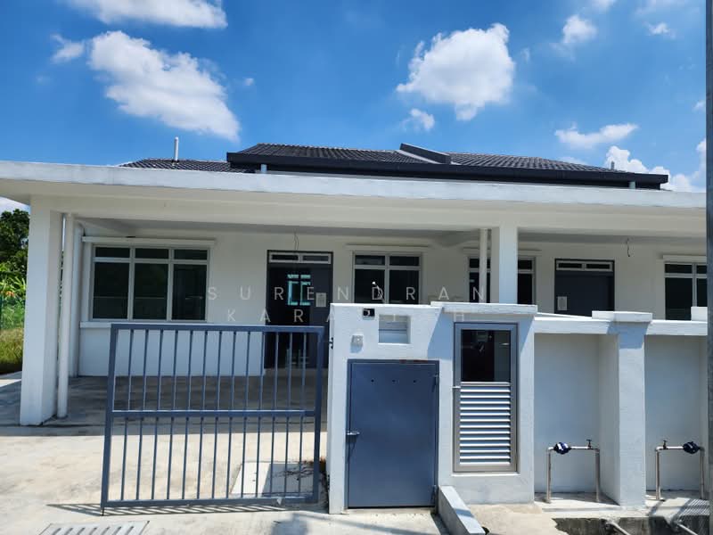 Semi-Detached House for Sale in Banting (Selangor) - Surendran Karapiah - Exterior - PropertyGuru.com.my
