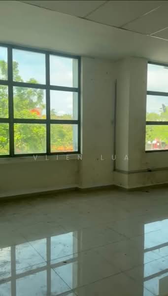 Shop / Office for Rent in Taman Desa Cemerlang (Ulu Tiram) - Vlien Lua - PropertyGuru.com.my