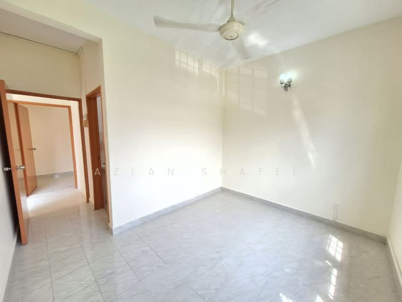 Pangsapuri untuk Dijual di Sri Melor (Mulberry Court) - Azlan Shafei - Interior - PropertyGuru.com.my