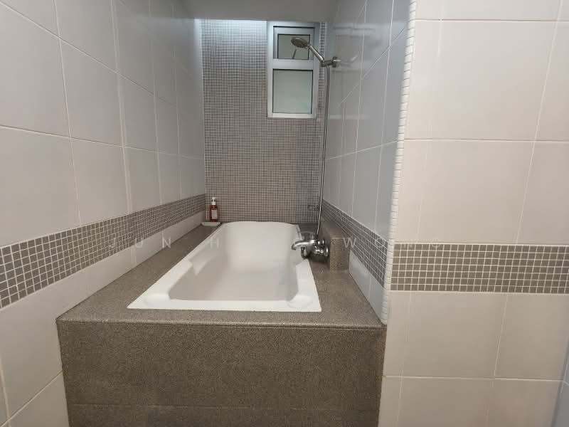 Service Residence for Sale at i-Zen @ Kiara 1 - Teddy Wong - Bathroom - PropertyGuru.com.my