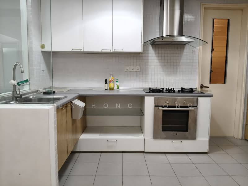 Service Residence for Sale at i-Zen @ Kiara 1 - Teddy Wong - Kitchen - PropertyGuru.com.my