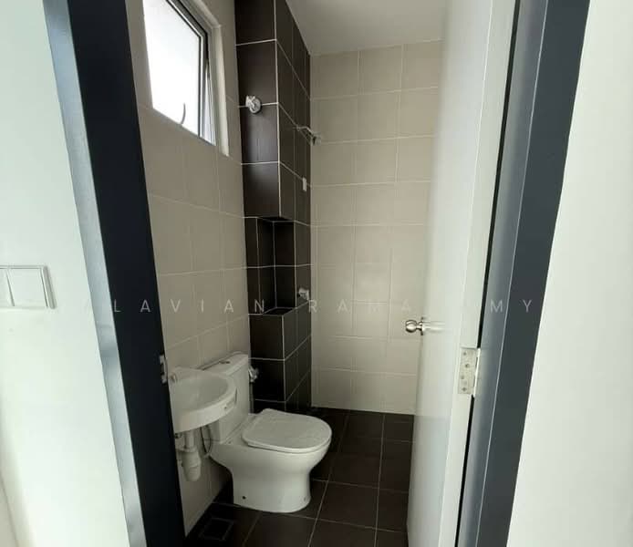 2-storey Terraced House for Sale in Kota Bayuemas (Klang) - Alavian Ramasamy - Bathroom - PropertyGuru.com.my