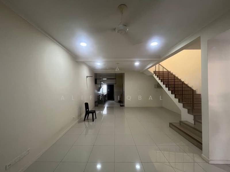 Rumah Teres untuk Disewa di Bandar Bukit Raja (Klang) - Aliff Iqbal - PropertyGuru.com.my