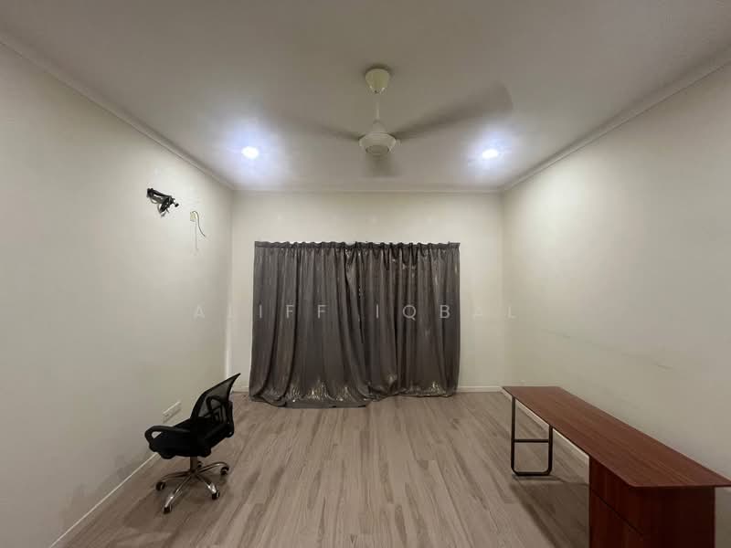 Rumah Teres untuk Disewa di Bandar Bukit Raja (Klang) - Aliff Iqbal - PropertyGuru.com.my