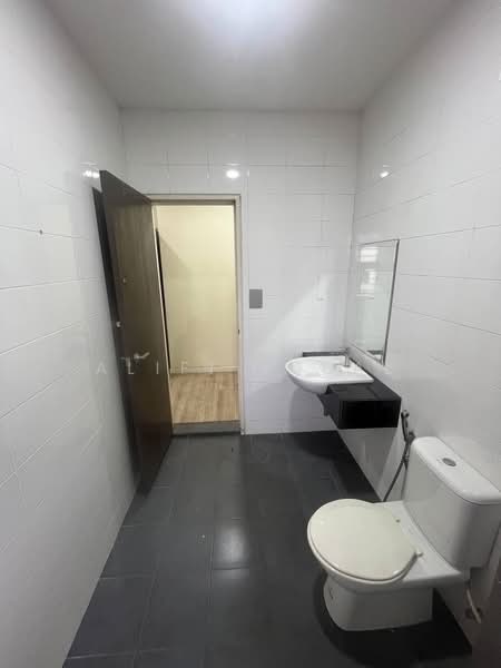 Rumah Teres untuk Disewa di Bandar Bukit Raja (Klang) - Aliff Iqbal - PropertyGuru.com.my