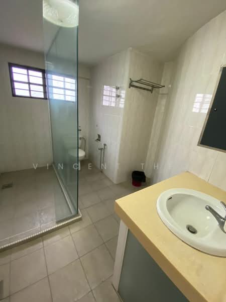 Bungalow for Rent in Ampang Hilir (Ampang) - Vincent Theo - Bathroom - PropertyGuru.com.my