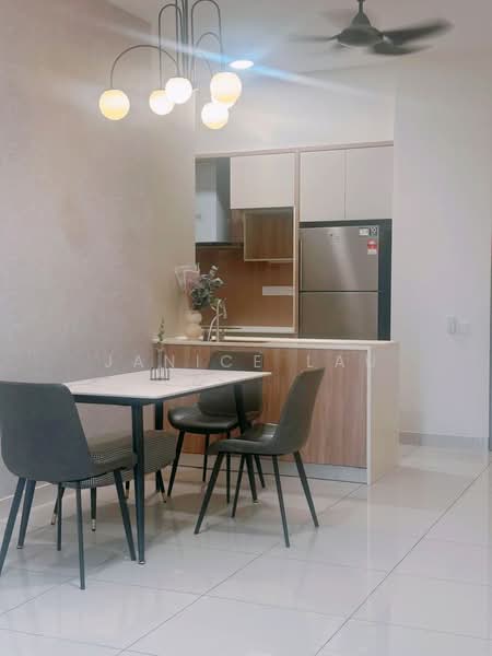 Service Residence for Sale at Millerz Square Serviced Residence - Janice Lau - Dining Room - PropertyGuru.com.my