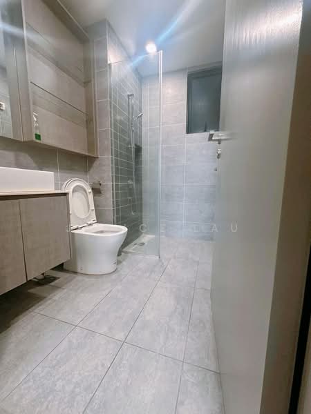 Service Residence for Sale at Millerz Square Serviced Residence - Janice Lau - Bathroom - PropertyGuru.com.my