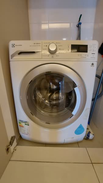 Servis Apartment untuk Disewa di Suasana Bukit Ceylon / Raja Chulan Residences - Lily Chua - Washing and Drying Machine - PropertyGuru.com.my