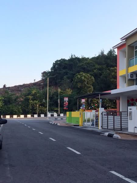 Rumah Teres 3 Tingkat untuk Dijual di Ayer Itam (Penang) - A Ee Ee - Exterior - PropertyGuru.com.my