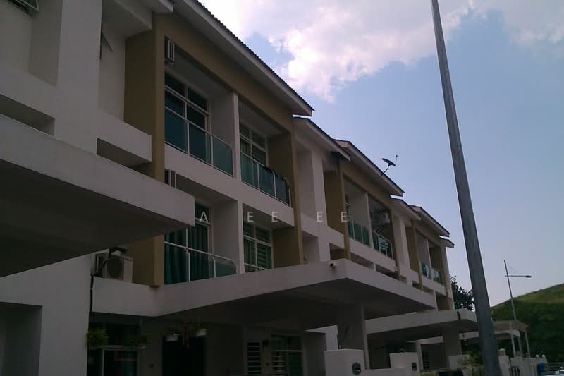 Rumah Teres 3 Tingkat untuk Dijual di Ayer Itam (Penang) - A Ee Ee - Exterior - PropertyGuru.com.my