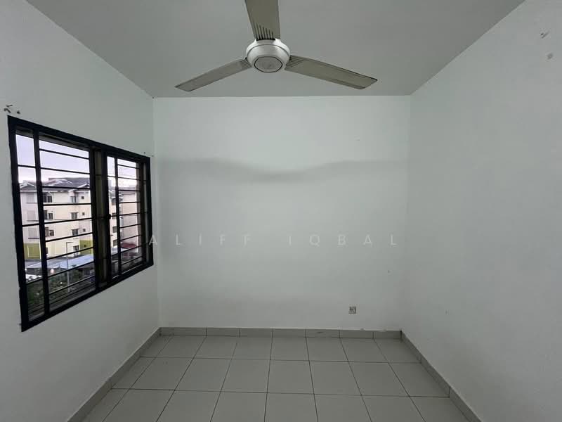 Apartment for Sale at Pangsapuri Akasia (Bandar Botanic) - Aliff Iqbal - PropertyGuru.com.my