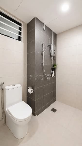 Service Residence for Sale at Luminari - Darren Cham - Bathroom - PropertyGuru.com.my
