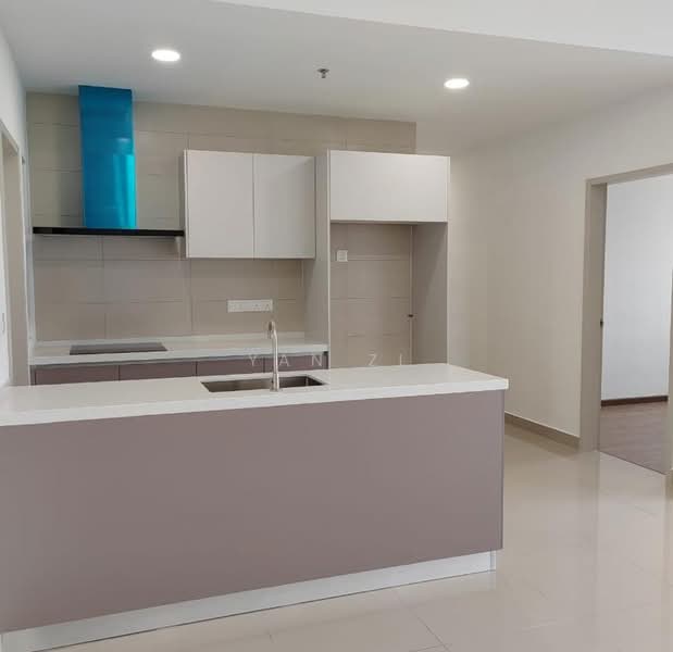 Servis Apartment untuk Disewa di Residensi Ava @ Kiara Bay - Yan Zi - Kitchen - PropertyGuru.com.my