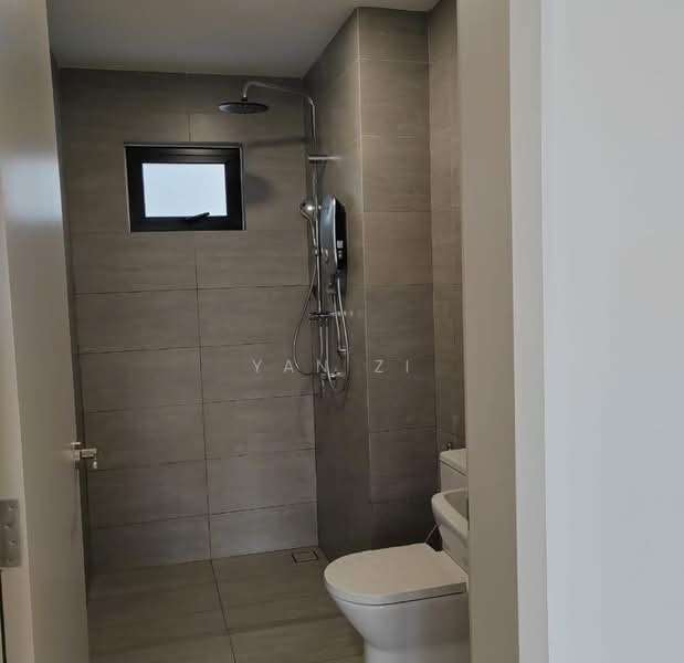 Servis Apartment untuk Disewa di Residensi Ava @ Kiara Bay - Yan Zi - Bathroom - PropertyGuru.com.my