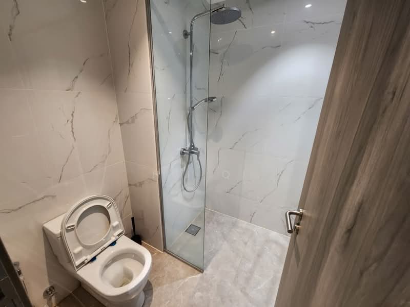 Servis Apartment untuk Disewa di Agile Bukit Bintang - Hui Qi - Bathroom - PropertyGuru.com.my