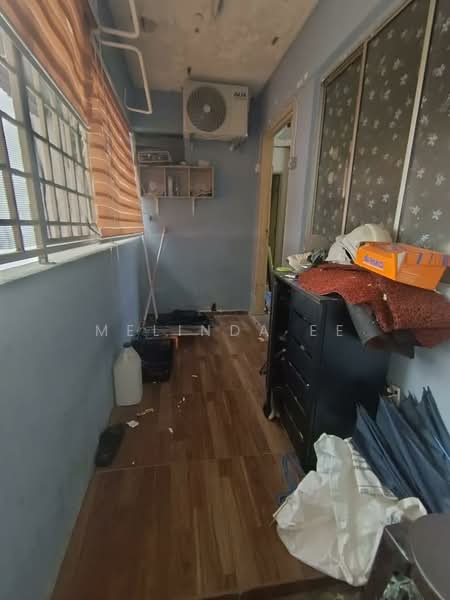 Rumah Flat untuk Dijual di Balau - Melinda Ee - Balcony - PropertyGuru.com.my