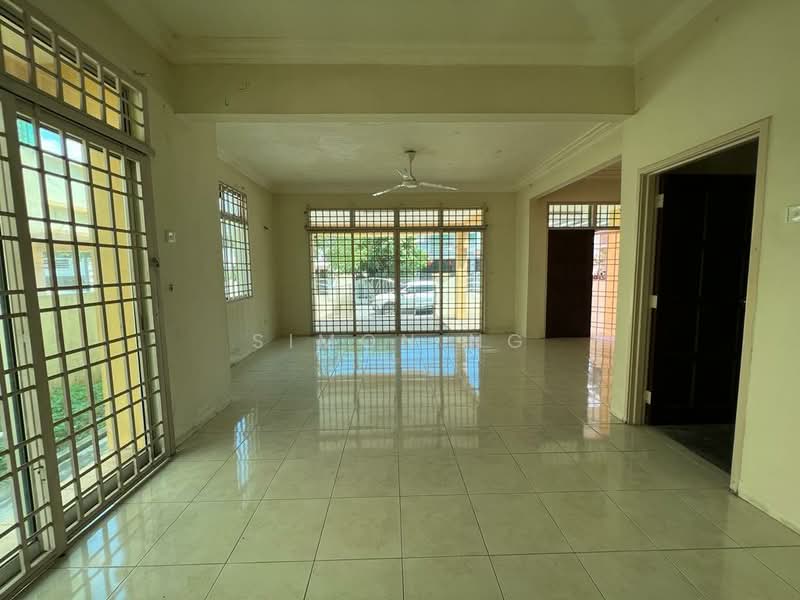Rumah Berkembar untuk Dijual di Taman Cendana (Juru) - Simon Ng - Living Room - PropertyGuru.com.my