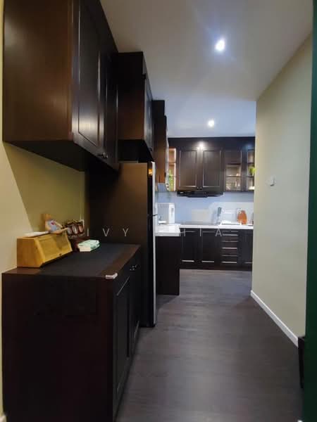 Kondominium untuk Disewa di Queens Residences Q2 @ Queens Waterfront - Ivy Chia - Kitchen - PropertyGuru.com.my