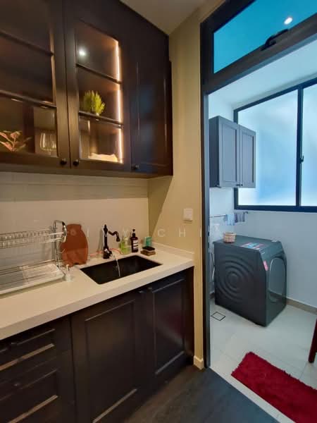 Kondominium untuk Disewa di Queens Residences Q2 @ Queens Waterfront - Ivy Chia - Kitchen - PropertyGuru.com.my