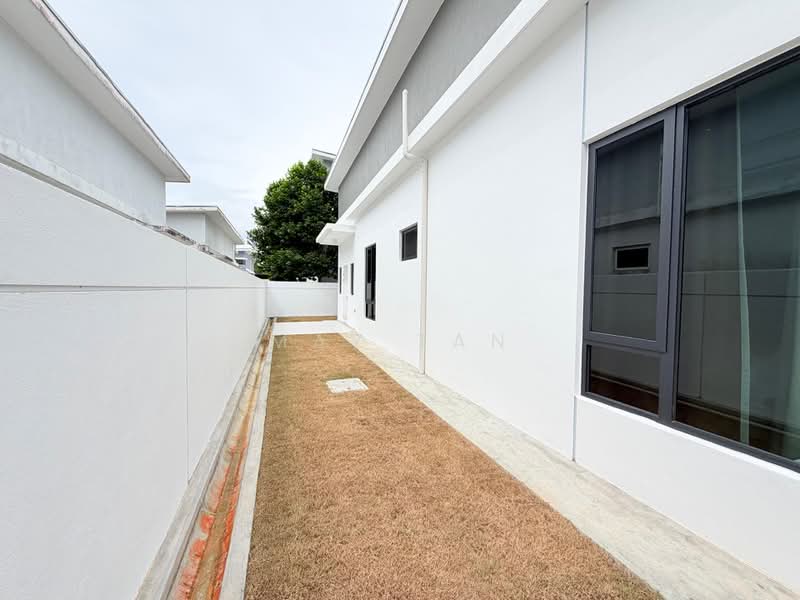 Bungalow for Sale in Bandar Seri Impian (Kluang) - May Tan - PropertyGuru.com.my