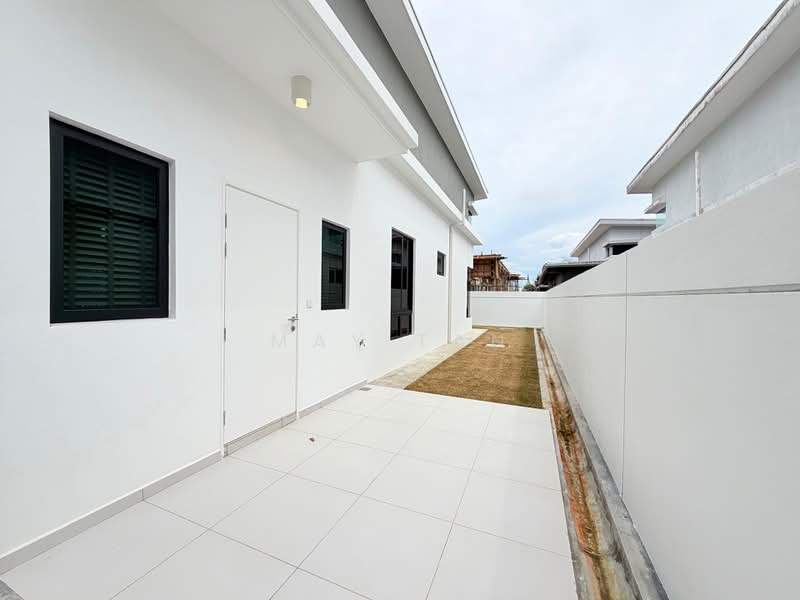 Bungalow for Sale in Bandar Seri Impian (Kluang) - May Tan - PropertyGuru.com.my