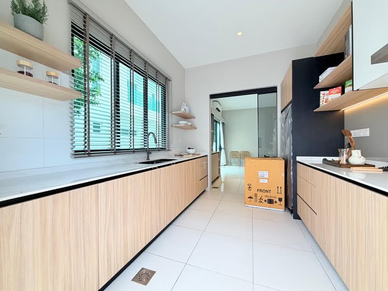 Bungalow for Sale in Bandar Seri Impian (Kluang) - May Tan - PropertyGuru.com.my