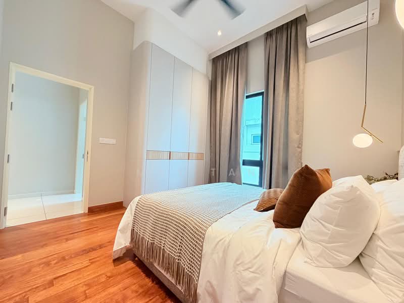 Bungalow for Sale in Bandar Seri Impian (Kluang) - May Tan - PropertyGuru.com.my