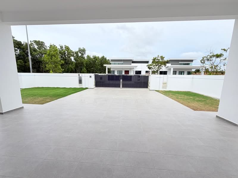 Bungalow for Sale in Bandar Seri Impian (Kluang) - May Tan - PropertyGuru.com.my