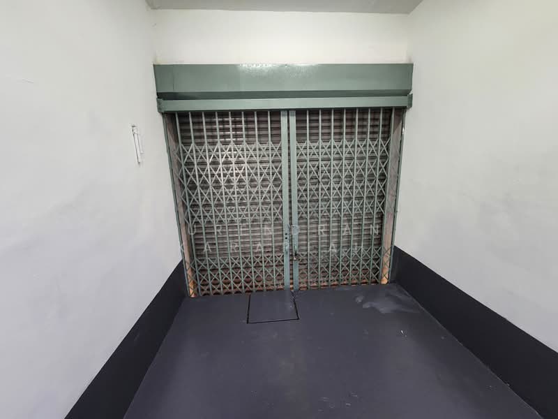 Kedai untuk Disewa di Taman Bayu Perdana (Klang) - Surendran Karapiah - Interior - PropertyGuru.com.my