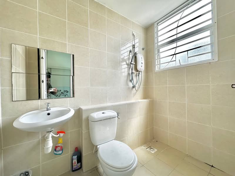Rumah Teres 3 Tingkat untuk Dijual di Kajang (Selangor) - Masnizah Arifin - Bathroom - PropertyGuru.com.my