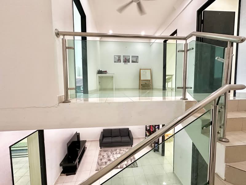 Rumah Teres 3 Tingkat untuk Dijual di Kajang (Selangor) - Masnizah Arifin - Living Room - PropertyGuru.com.my