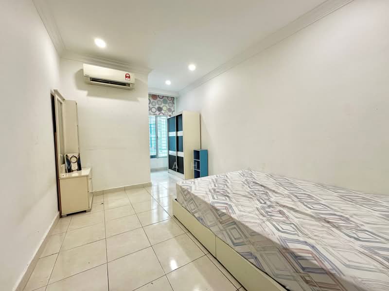 Rumah Teres 3 Tingkat untuk Dijual di Kajang (Selangor) - Masnizah Arifin - Bedroom - PropertyGuru.com.my
