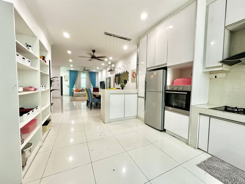 Rumah Teres 3 Tingkat untuk Dijual di Kajang (Selangor) - Masnizah Arifin - Kitchen - PropertyGuru.com.my