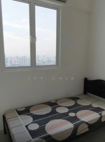 Rumah Flat untuk Disewa di IDEAL RESIDENCY - Ivy Chia - Bedroom - PropertyGuru.com.my