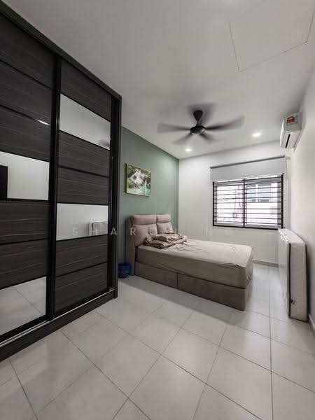 2.5-storey Terraced House for Sale in Taman Pulai Mutiara (Iskandar Puteri (Nusajaya)) - Sharon Ng - Bedroom - PropertyGuru.com.my