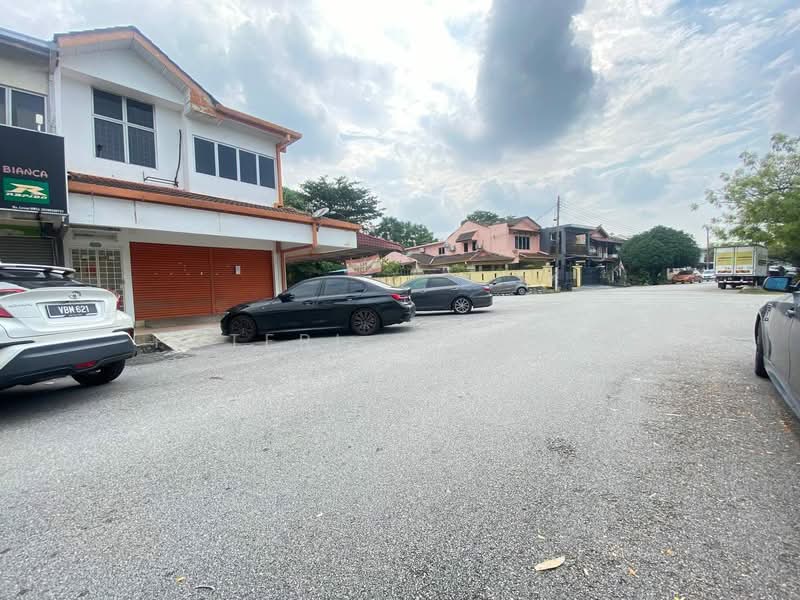 Shop for Rent in SS19 (Subang Jaya) - Puteri Ellysha - Exterior - PropertyGuru.com.my