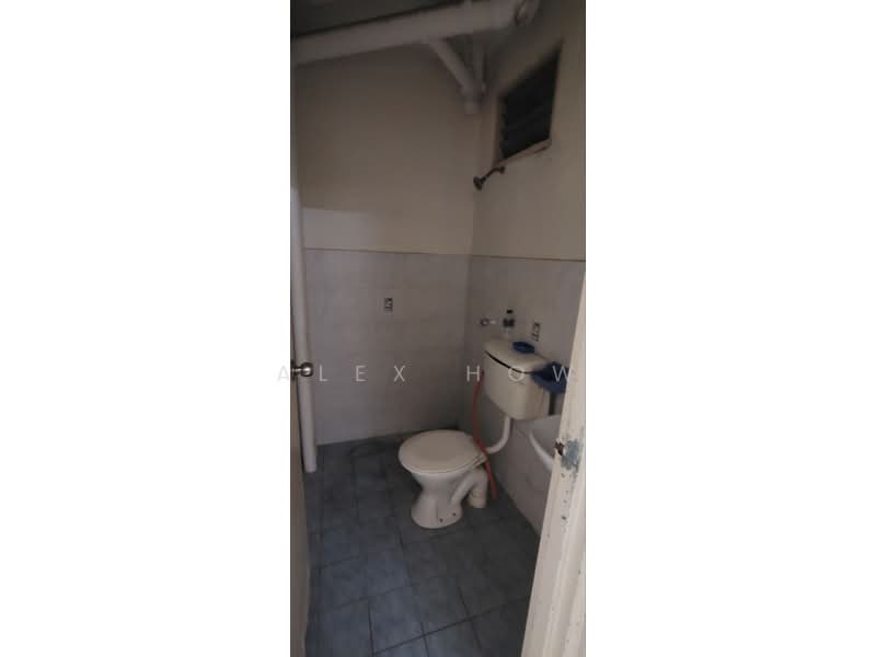 Apartment for Sale at Villa Krystal @ Bandar Selesa Jaya - Alex How - Bathroom - PropertyGuru.com.my