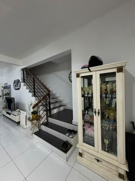 2-storey Terraced House for Sale in Taman Bestari Indah (Ulu Tiram) - Quinccy Lim - Interior - PropertyGuru.com.my