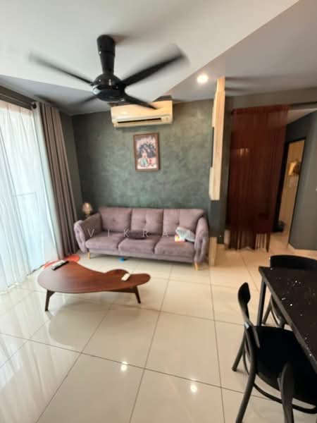 Service Residence for Sale at LakePark Residence @ KL North - Vikram . - Living Room - PropertyGuru.com.my