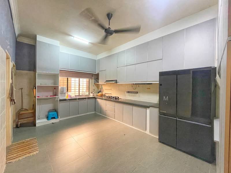 Rumah Teres 2 Tingkat untuk Dijual di Bandar Nusaputra (Puchong) - Azli Ibrahim - Kitchen - PropertyGuru.com.my