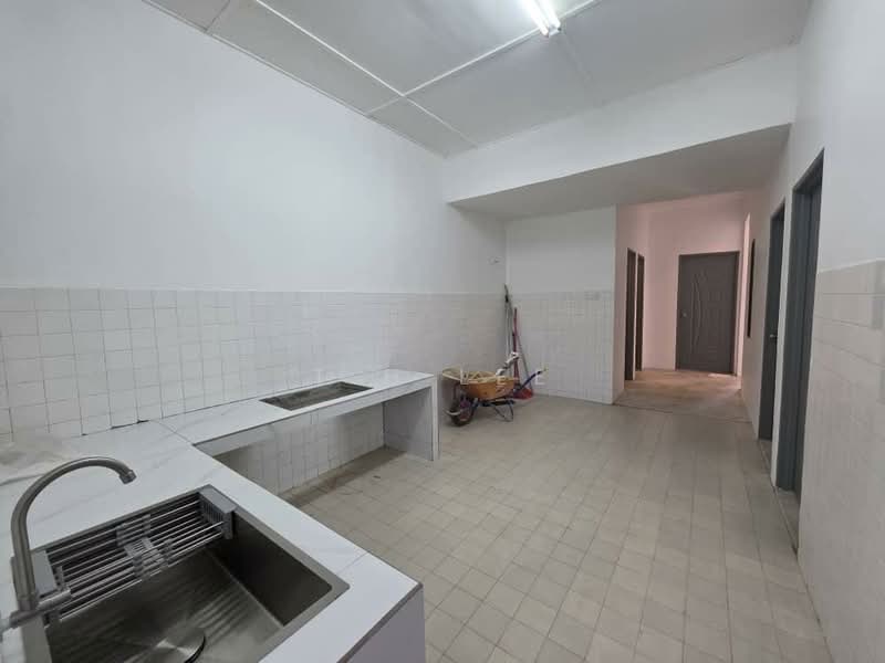 Rumah Teres 1 Tingkat untuk Dijual di Meru (Klang) - T.H Lee - Kitchen - PropertyGuru.com.my