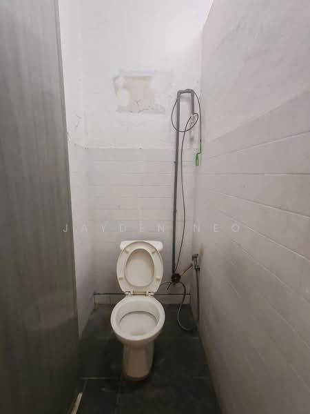 Rumah Teres 1 Tingkat untuk Dijual di Taman Ungku Tun Aminah (Skudai) - Jayden Neo - Bathroom - PropertyGuru.com.my