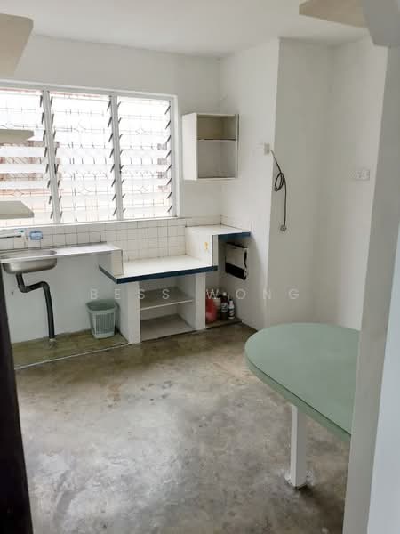 Flat for Rent at Flat Taman Ungku Tun Aminah - Bess Wong - PropertyGuru.com.my