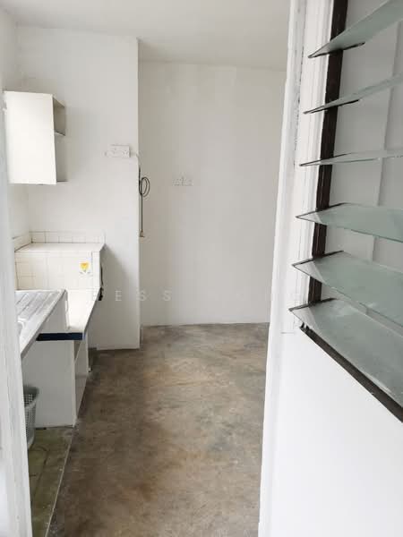 Flat for Rent at Flat Taman Ungku Tun Aminah - Bess Wong - PropertyGuru.com.my